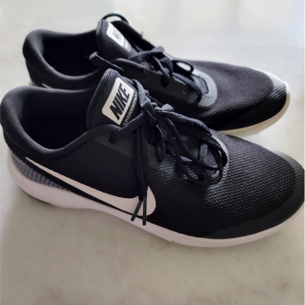 Women's Nike Flex Experience RN 7